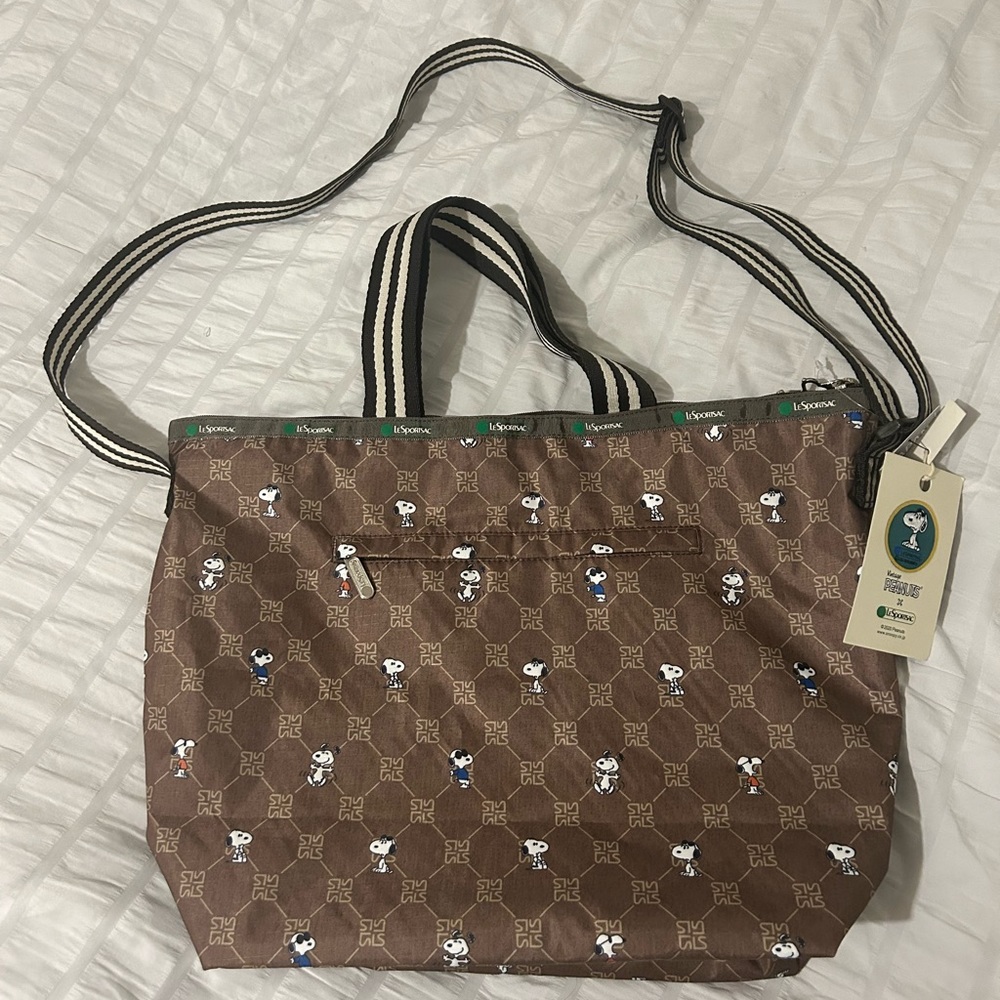 LeSportsac x Peanuts 70th Anniversary Bag with Crossbody strap - Japan Exclusive